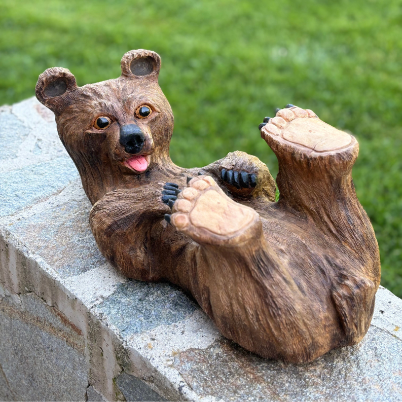 Sculpture sur bois en forme de sanglier